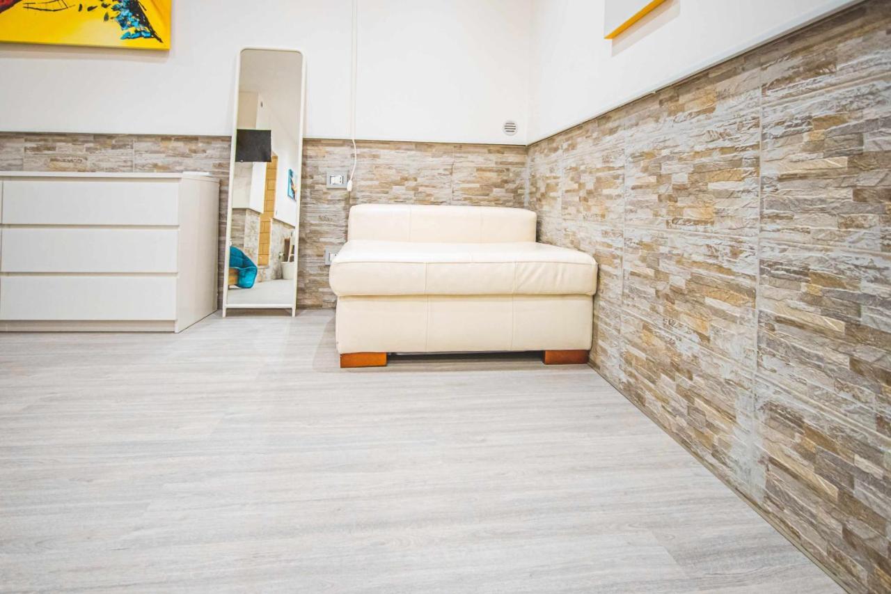 The Castle Apartment Барі Екстер'єр фото